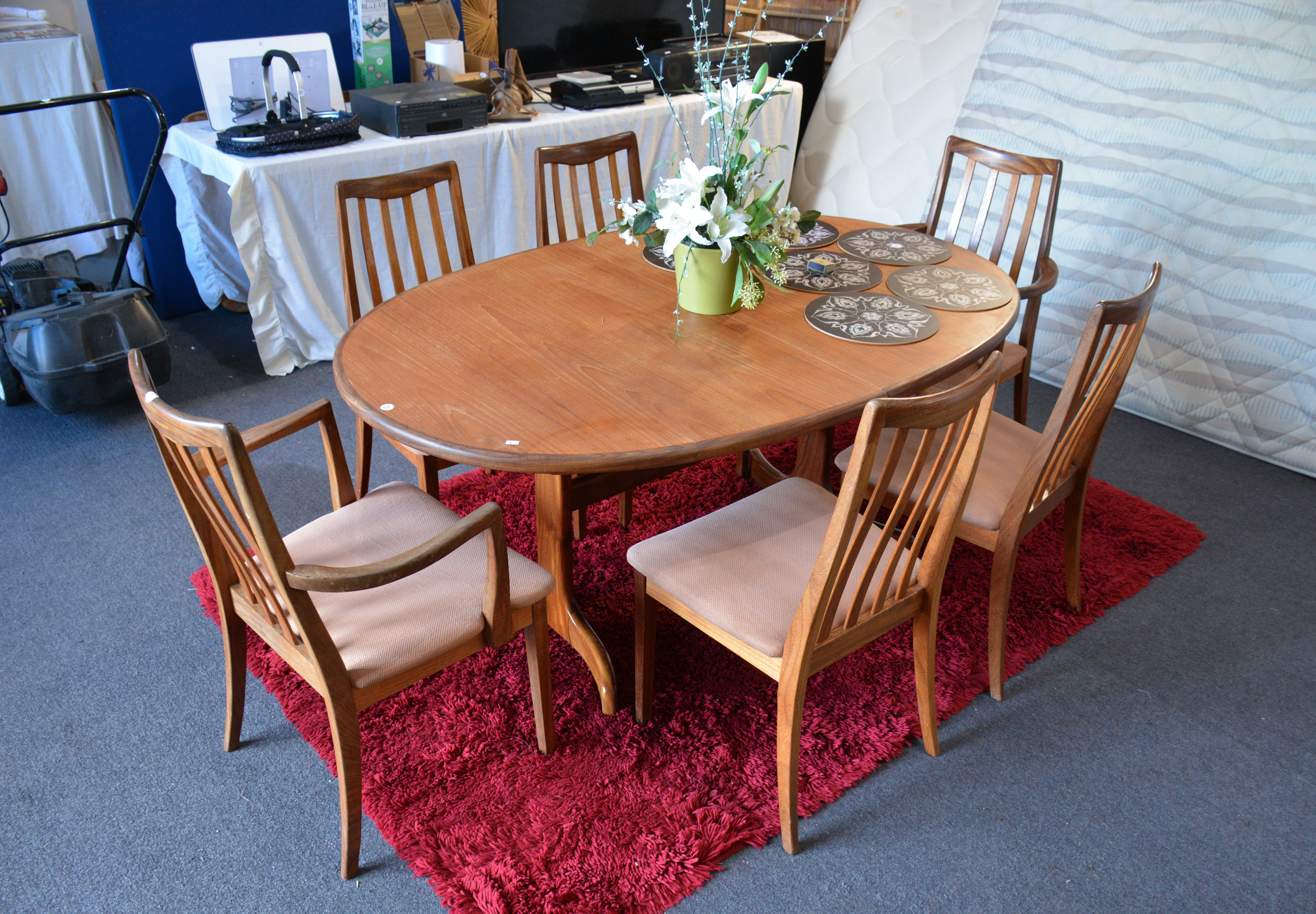 G Plan Extension Dining Table with 6 Chairs — NZ auction result