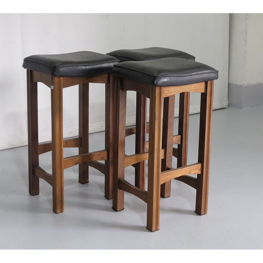 SET OF 3 KITCHEN STOOLS