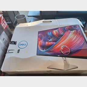 DELL 27 MONITOR SE2721H 27 INCH SE2721HR (SCREEN CRACKED)