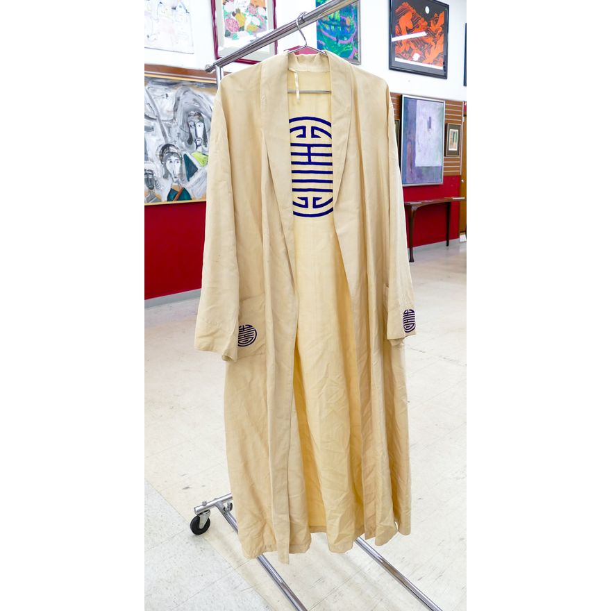 Chinese Shou Robe