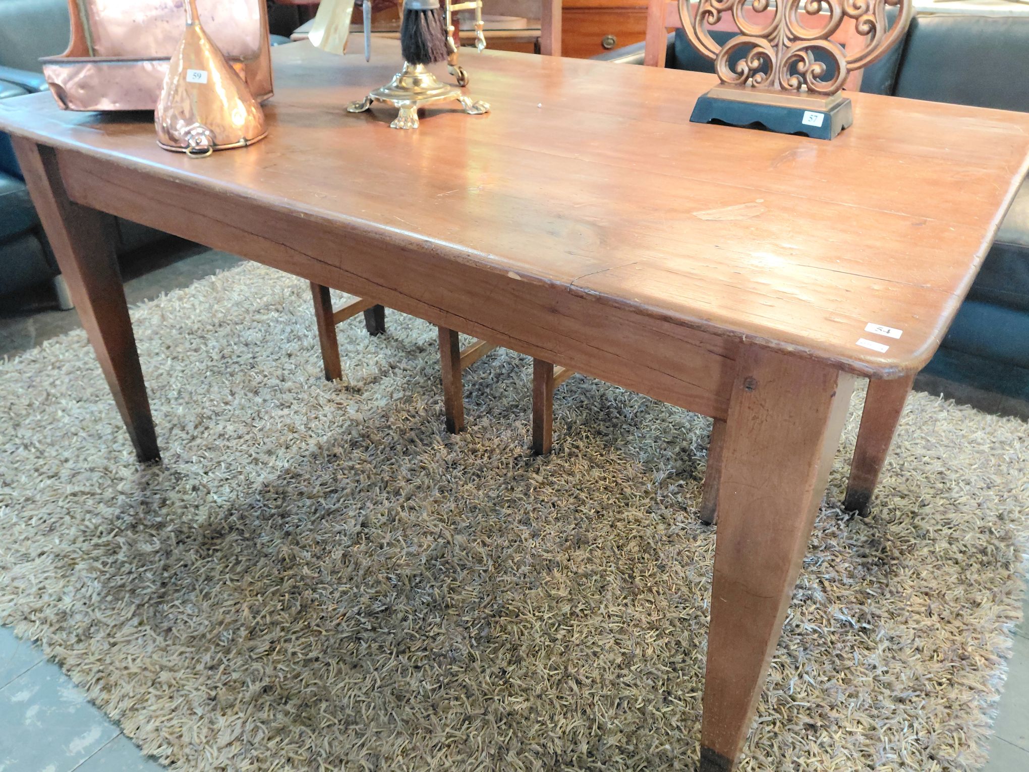 54 · COLONIAL KITCHEN TABLE