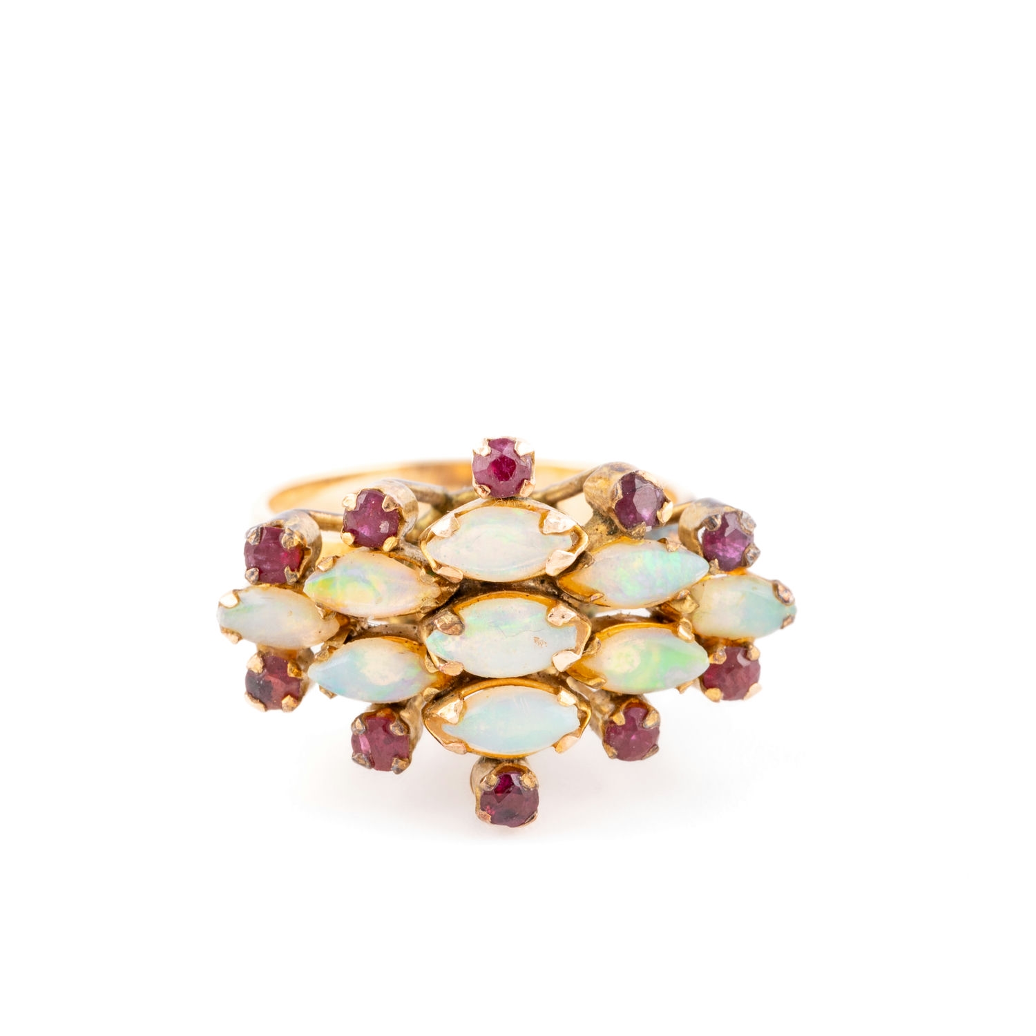 212 · Vintage Opal Ring 14ct Gold