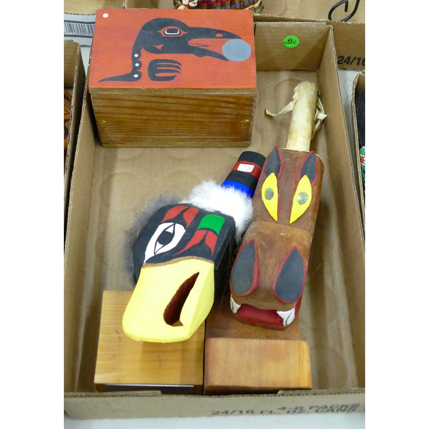Box 3pc NW Coast Cedar Rattles & Box