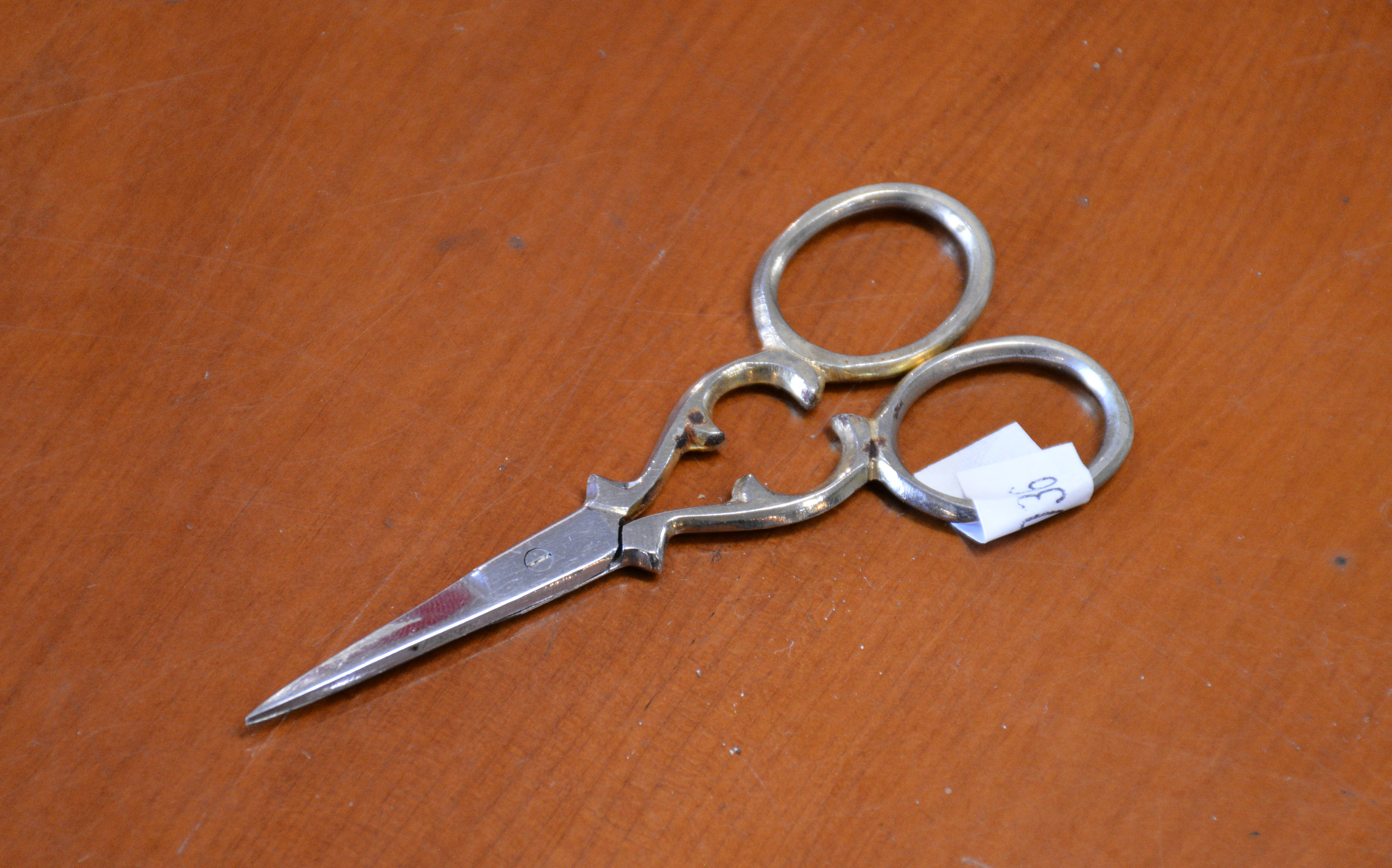 Tiny Sewing Scissors — sold at auction in New Zealand for $5