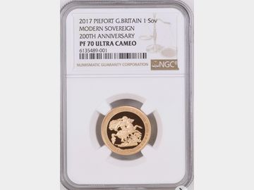 2017 ELIZABETH II '200th ANNIVERSARY' GOLD PIEDFORT PROOF SOVEREIGN PF70 UCAM