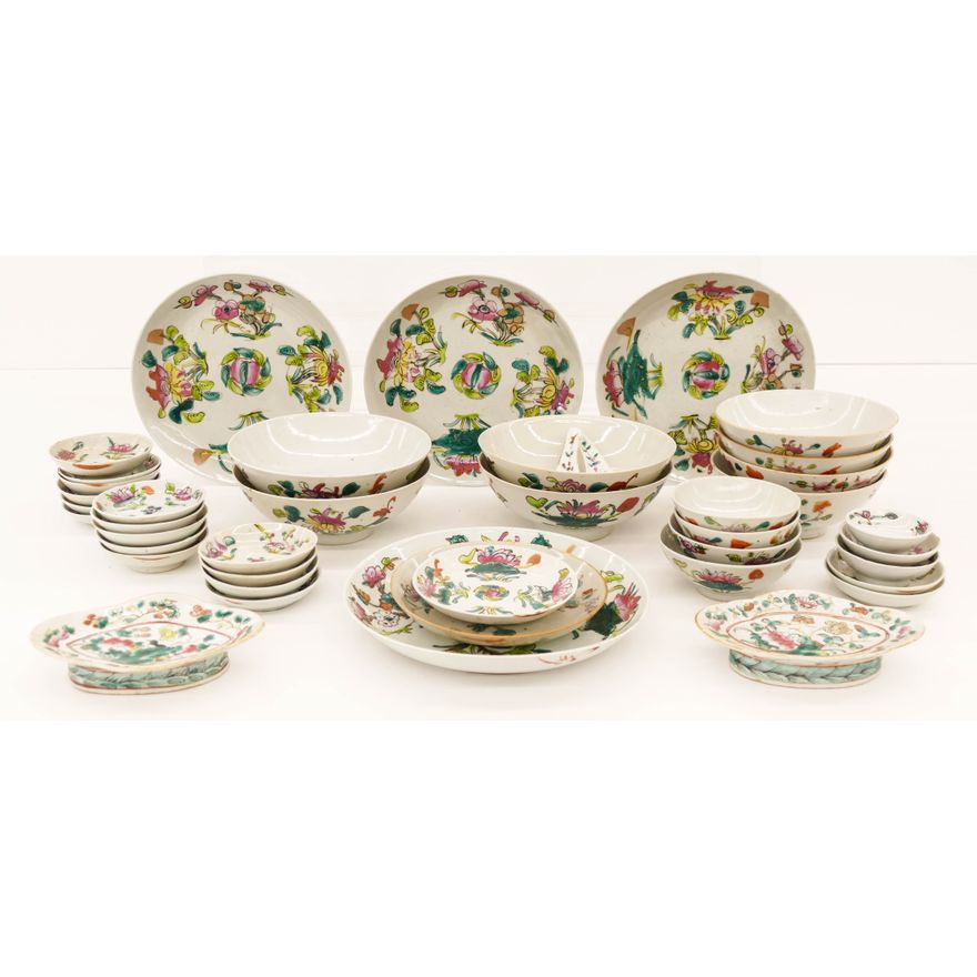 42pc Old Chinese Export Lotus Dishes 3'' to 9'' Diameter