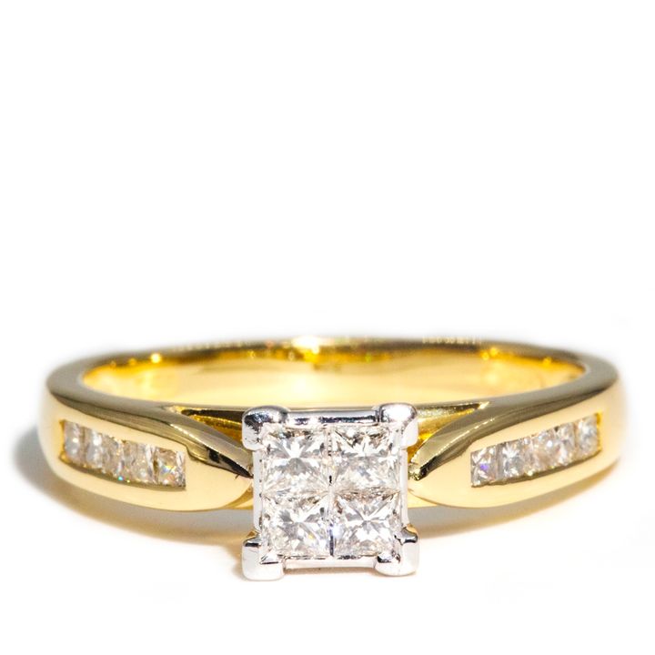 Princess Cut Diamond Engagement Ring 18 Carat Gold,