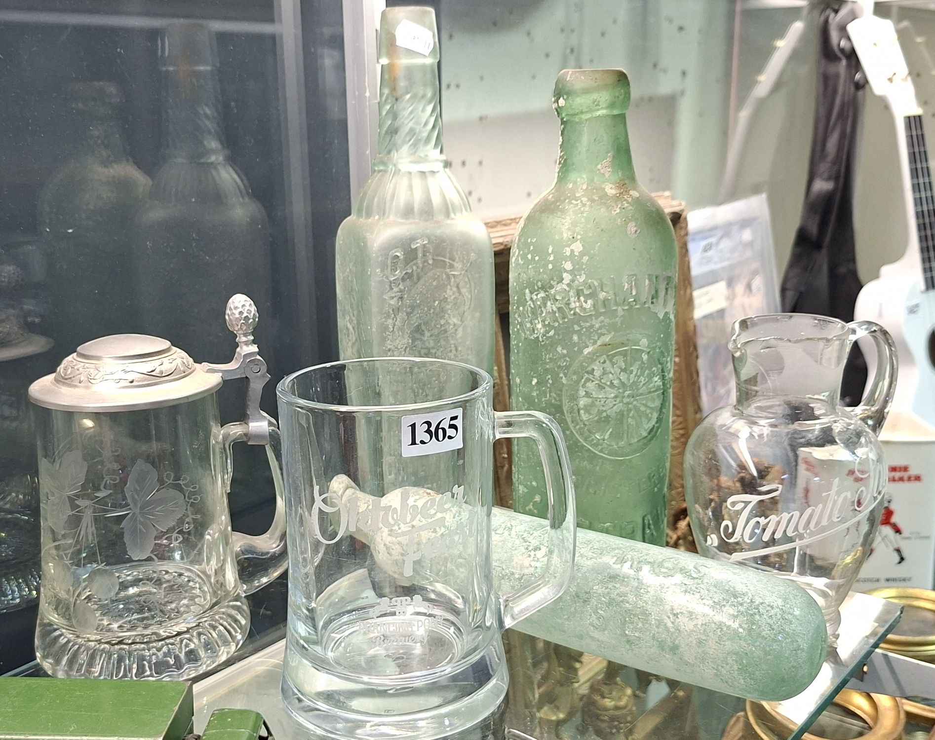 1365 · VINTAGE GLASS WARE