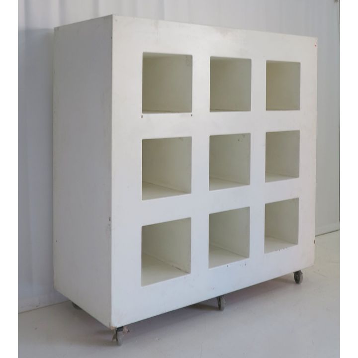 HEAVY DISPLAY SHELF ON CASTORS