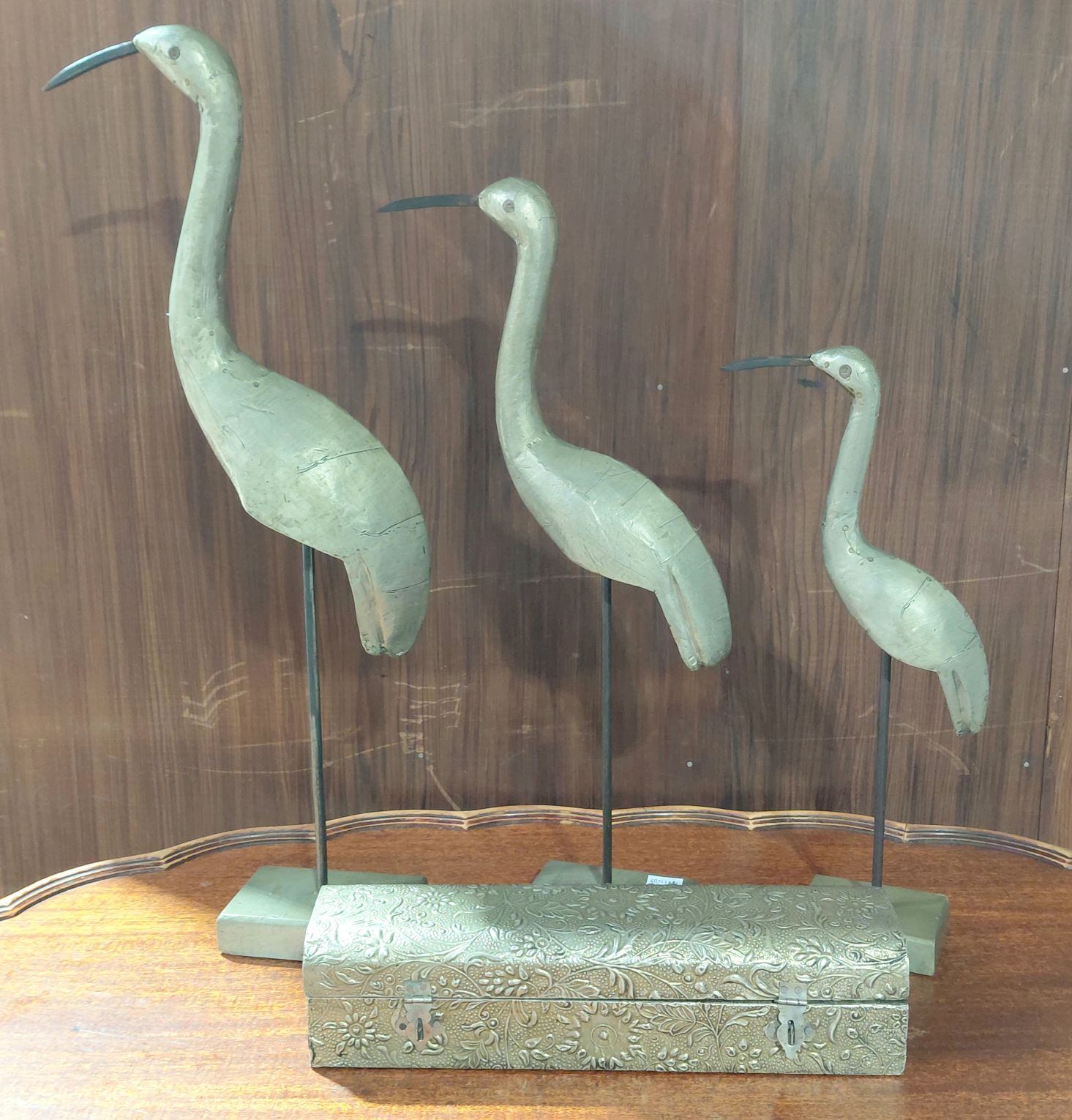 131 · DECORATIVE HOMEWARE