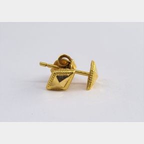 CLASSIC YELLOW GOLD STUD EARRINGS - 50693/162