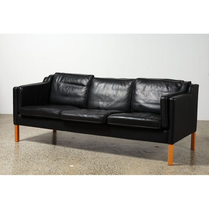 Vemb Polstermøbelfabrik - 1960s Danish three-seater leather sofa