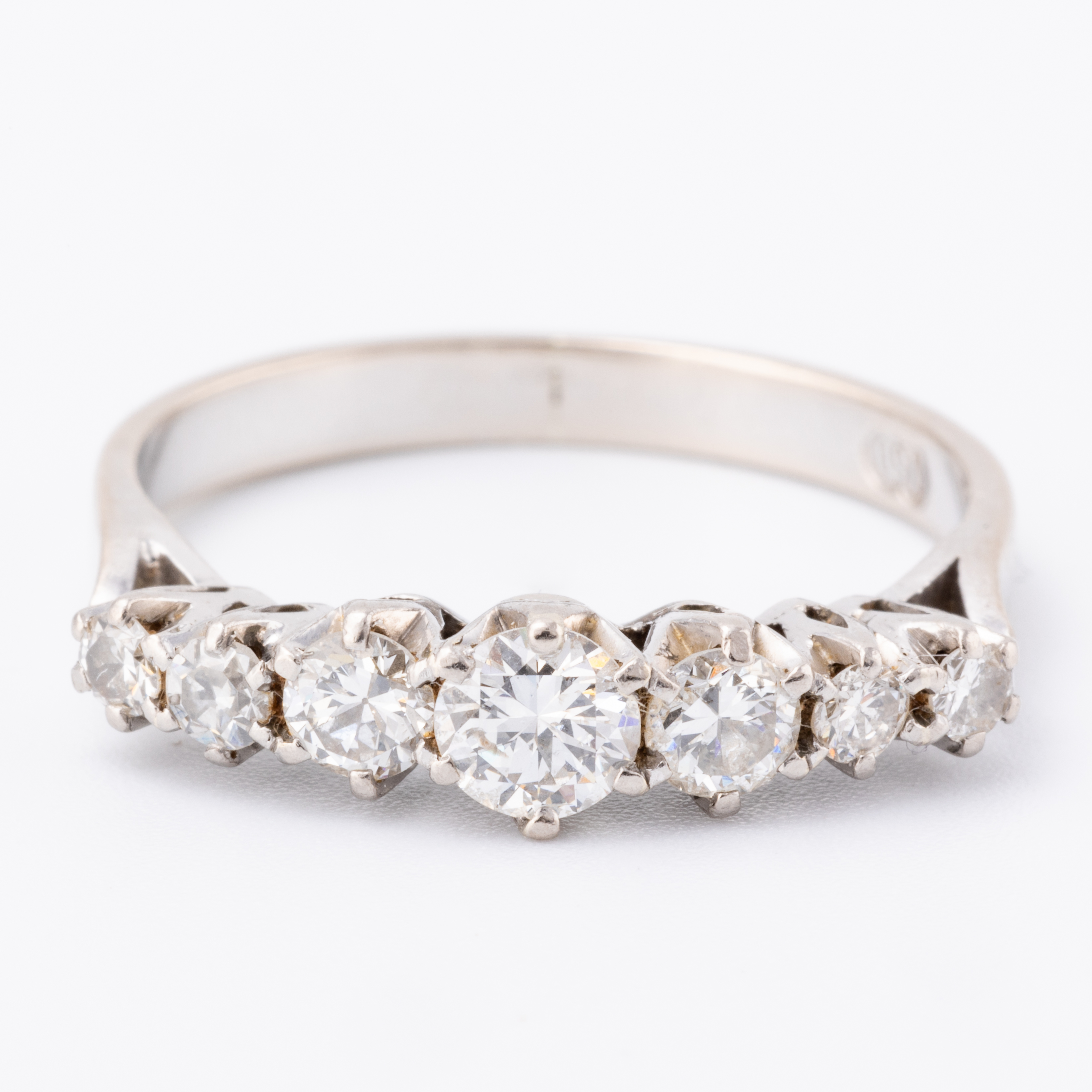 Vintage 18ct Gold Diamond Ring