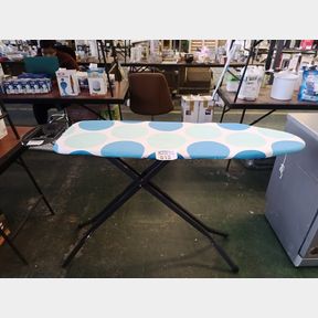 RETRACTALINE - PREMIUM STEEL MESH TOP IRONING BOARD - BLUE POLKA DOTS