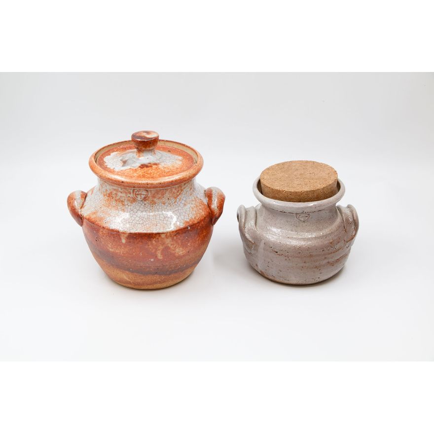 Andrew van der Putten - Two stoneware handled jars