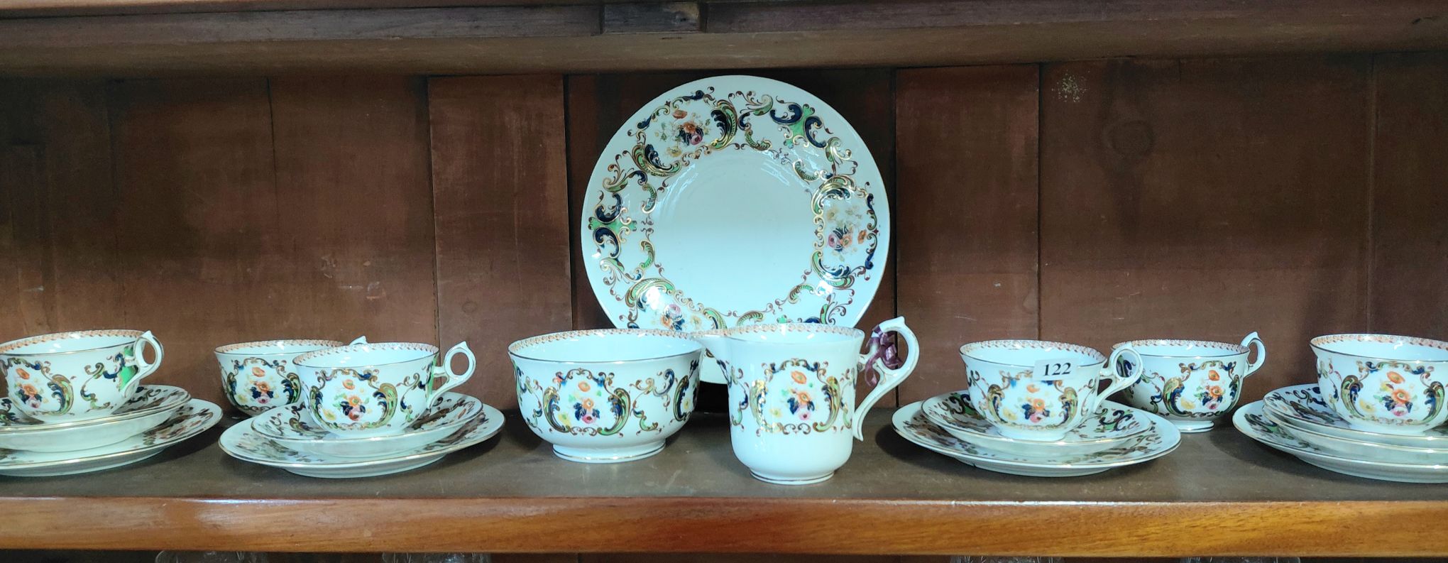122 · VICTORIAN FINE CHINA TEA SET
