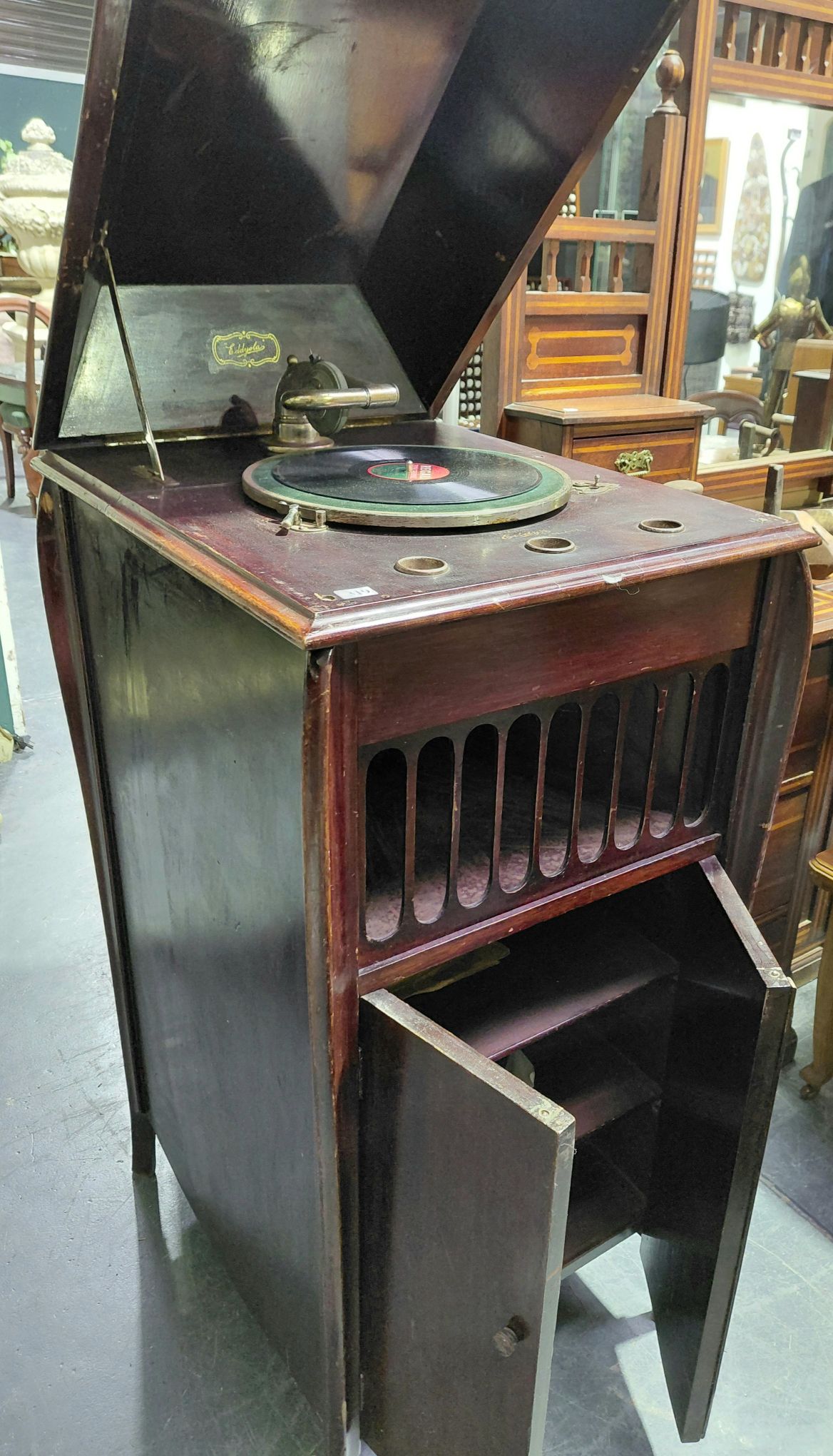 319 · EDDYOLA GRAMOPHONE