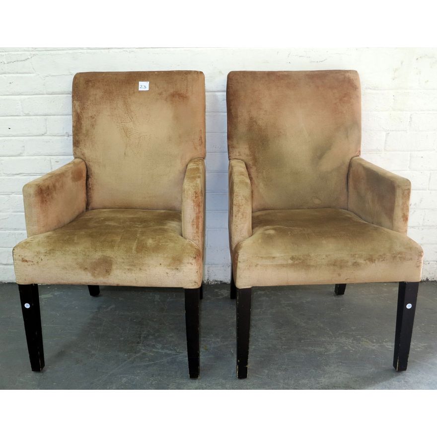 PAIR OF UPHOLSTERED CHAIRS,