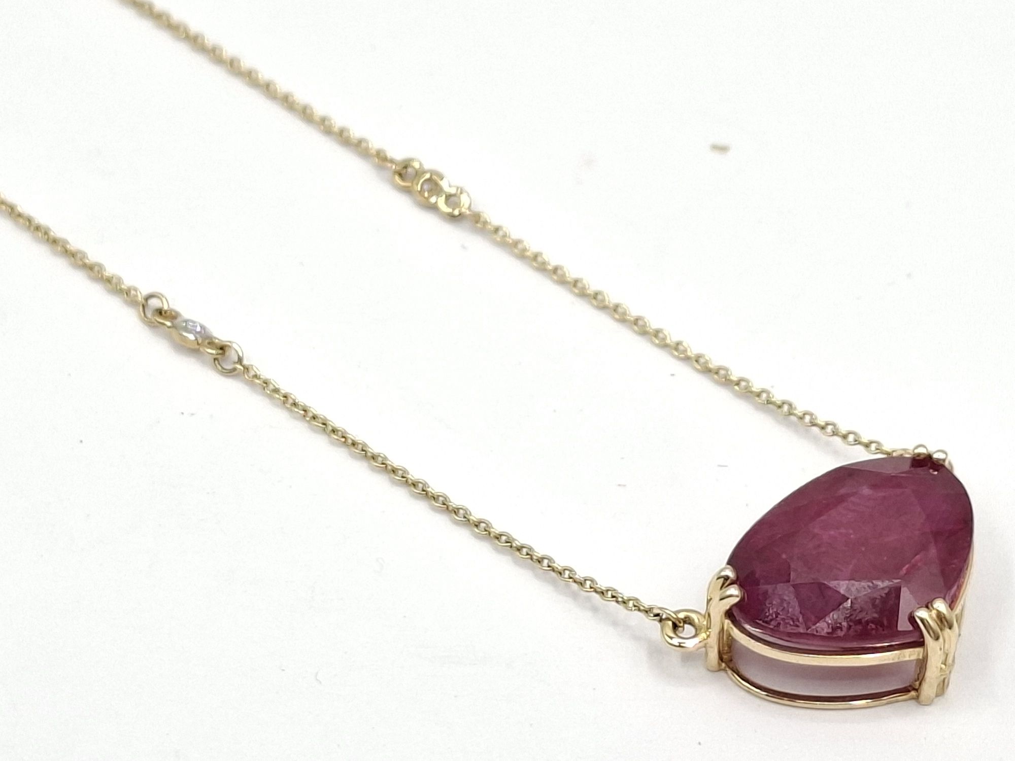 1165 · 14K GOLD NECKLACE