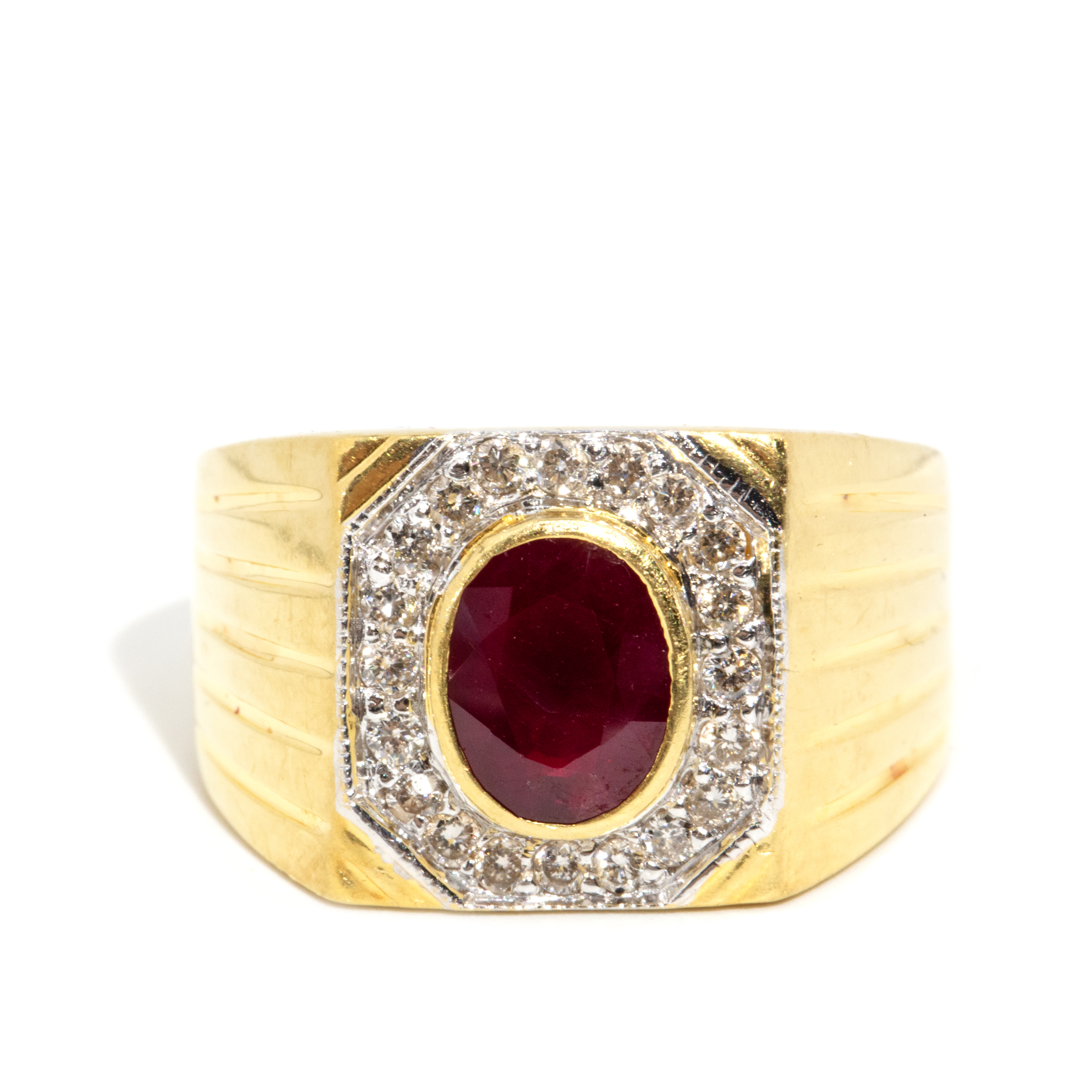 311 · Ruby & 0.40 Carat Diamond 18ct Gold Ring