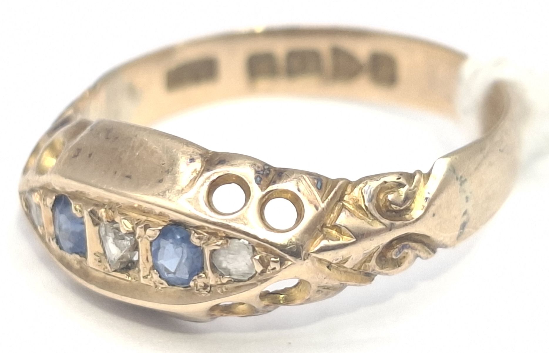 18ct Gold Diamond Sapphire Ring