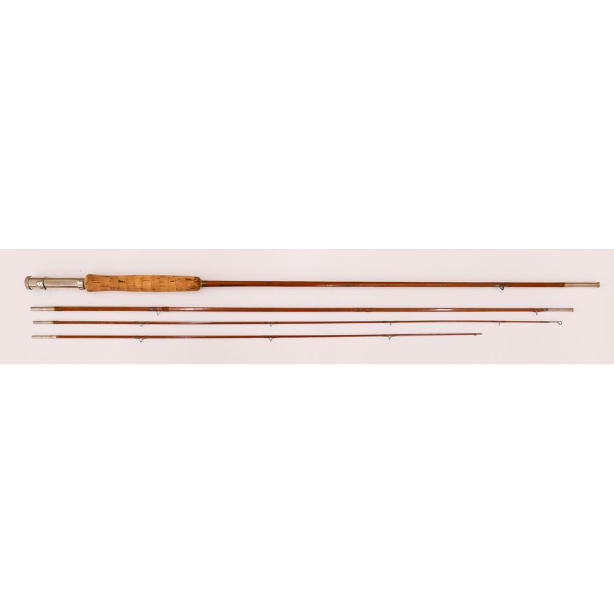 Wright & McGill Granger Victory Bamboo Fly Fishing Rod. 3pc 8'2''. Comes with spare but broken tip. Some wear. As Is.