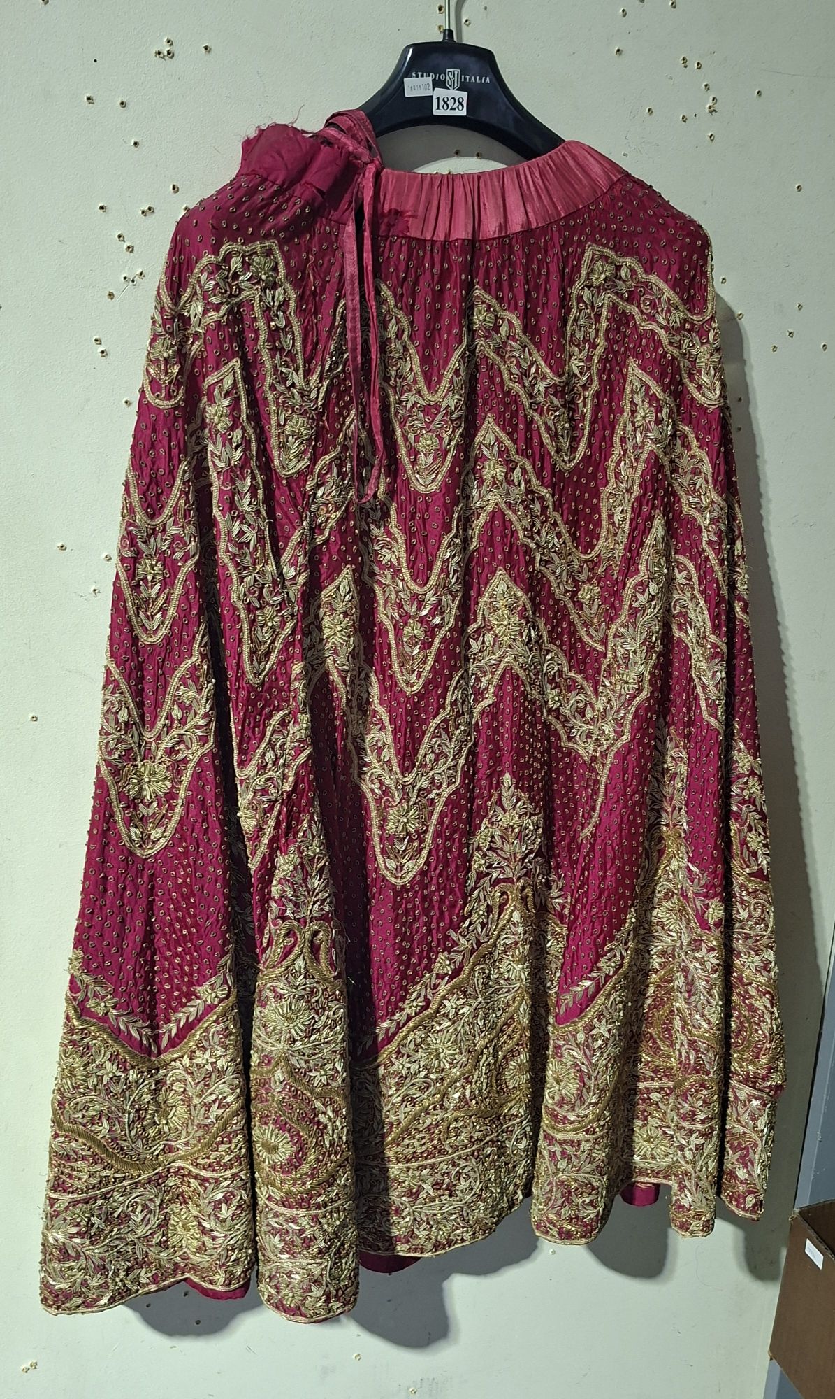 INDIAN WEDDING DRESS