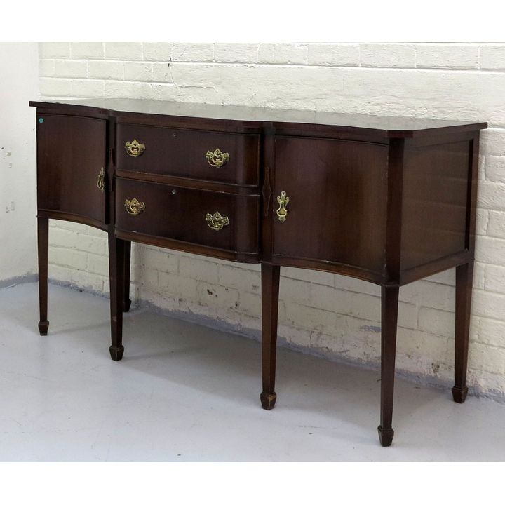 GEORGIAN STYLE SIDEBOARD