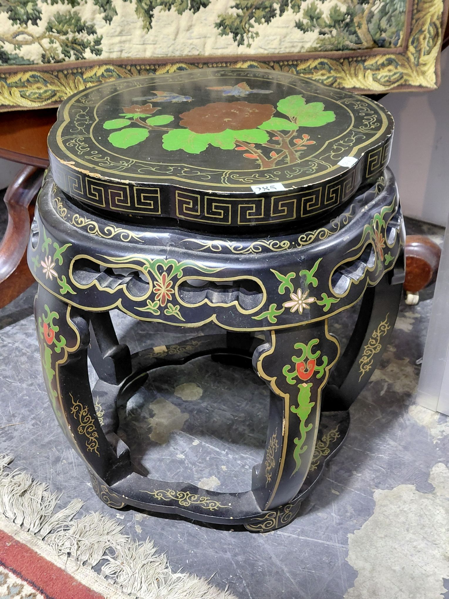 285 · CHINESE OCCASIONAL TABLE