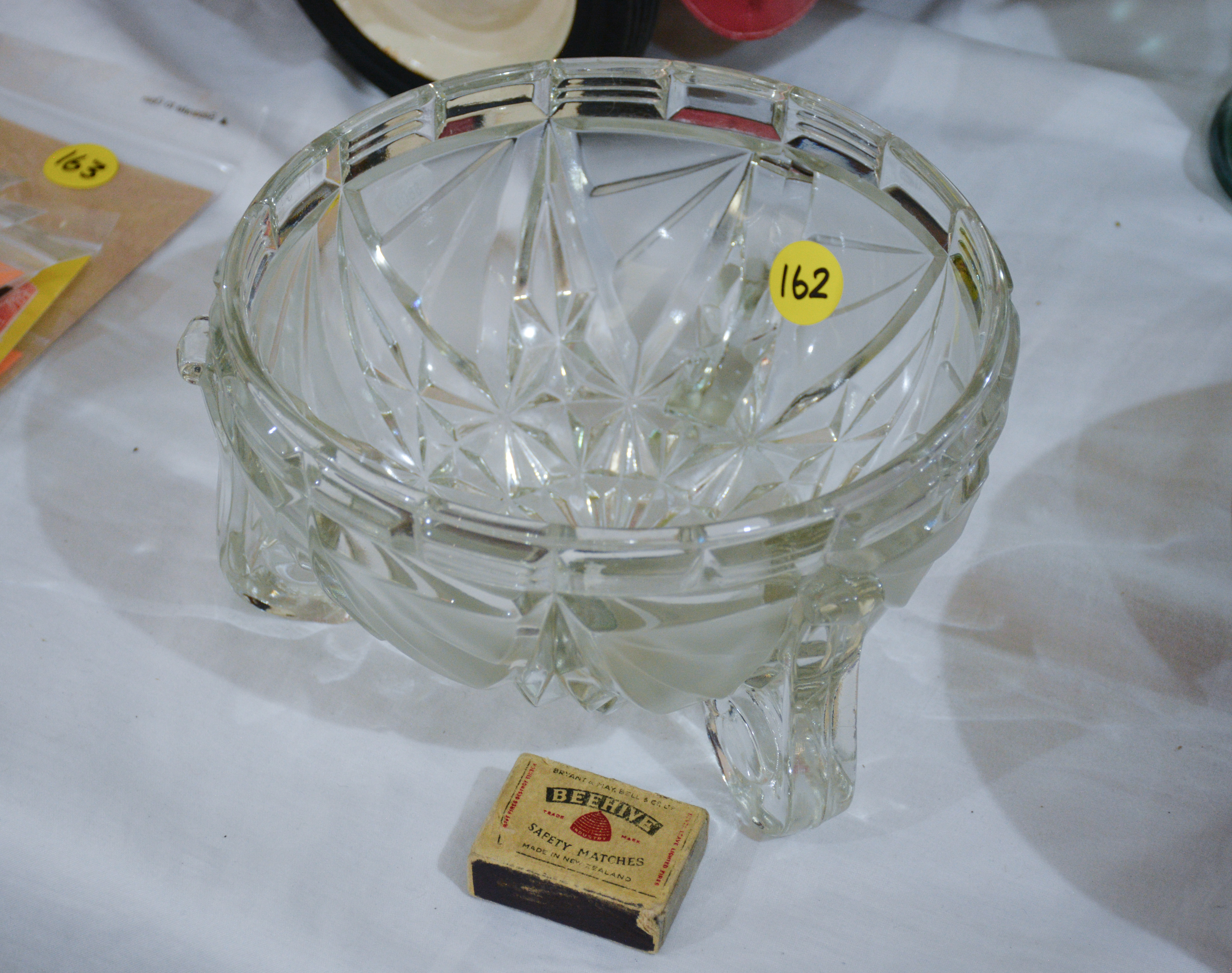 Vintage Glass Footed Bowl — NZ auction result