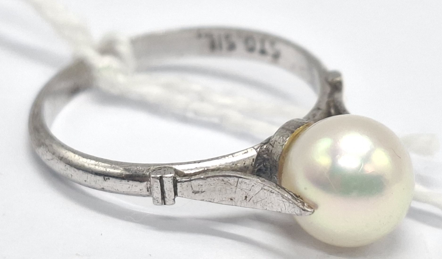 1113 · STERLING SILVER PEARL RING