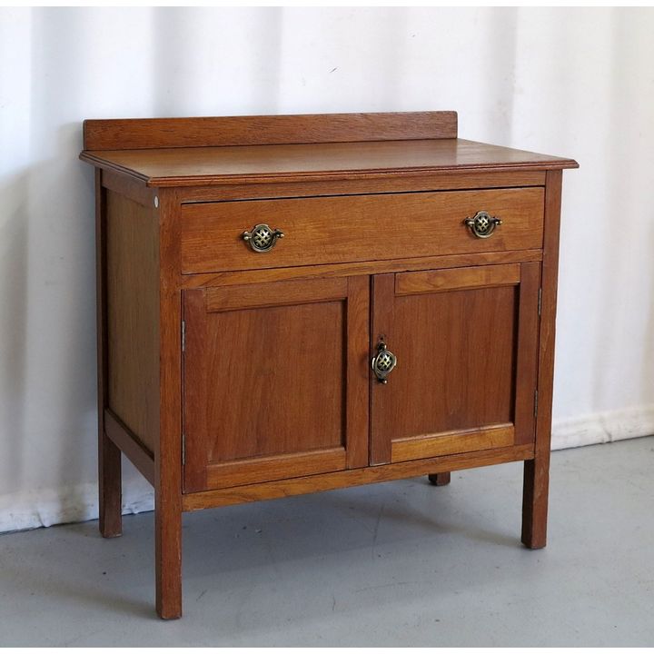 OAK SIDE CABINET