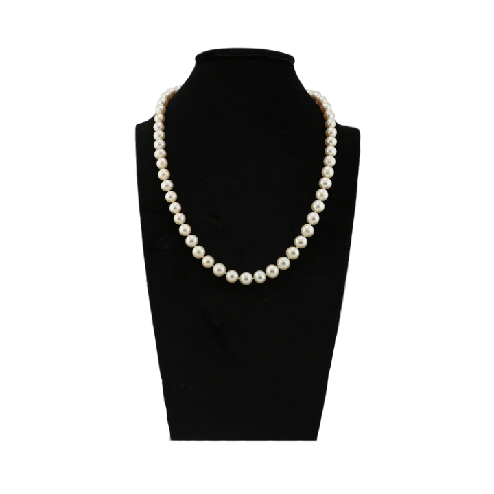 Collar con perlas