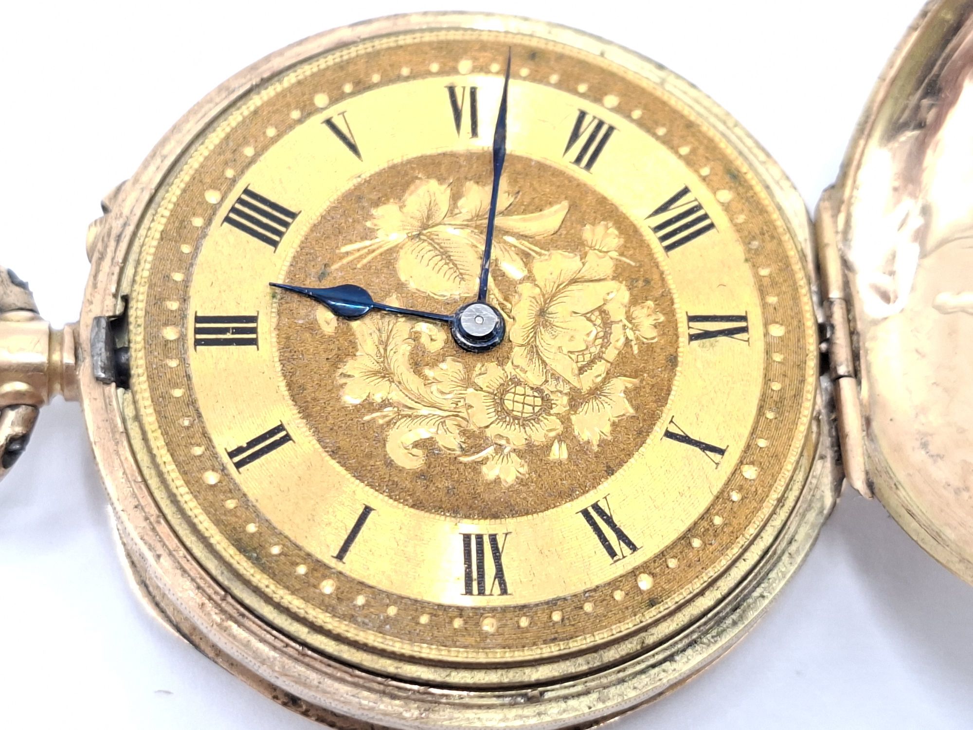 14CT GOLD LADIES POCKET WATCH