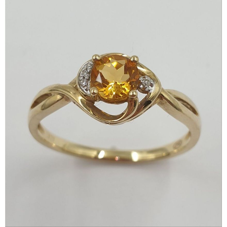 9ct Y/G Citrine & Diamond Ring