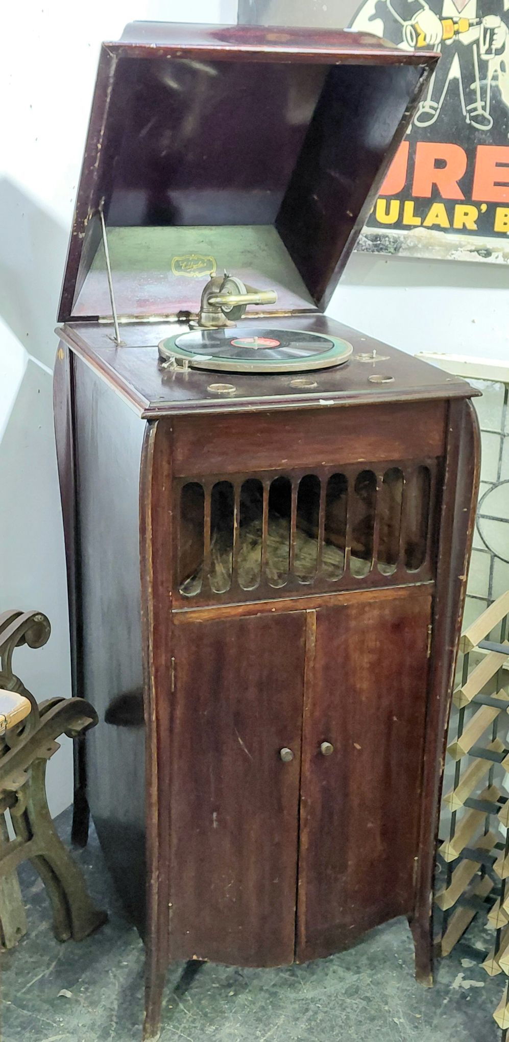 183 · EDDYOLA GRAMOPHONE