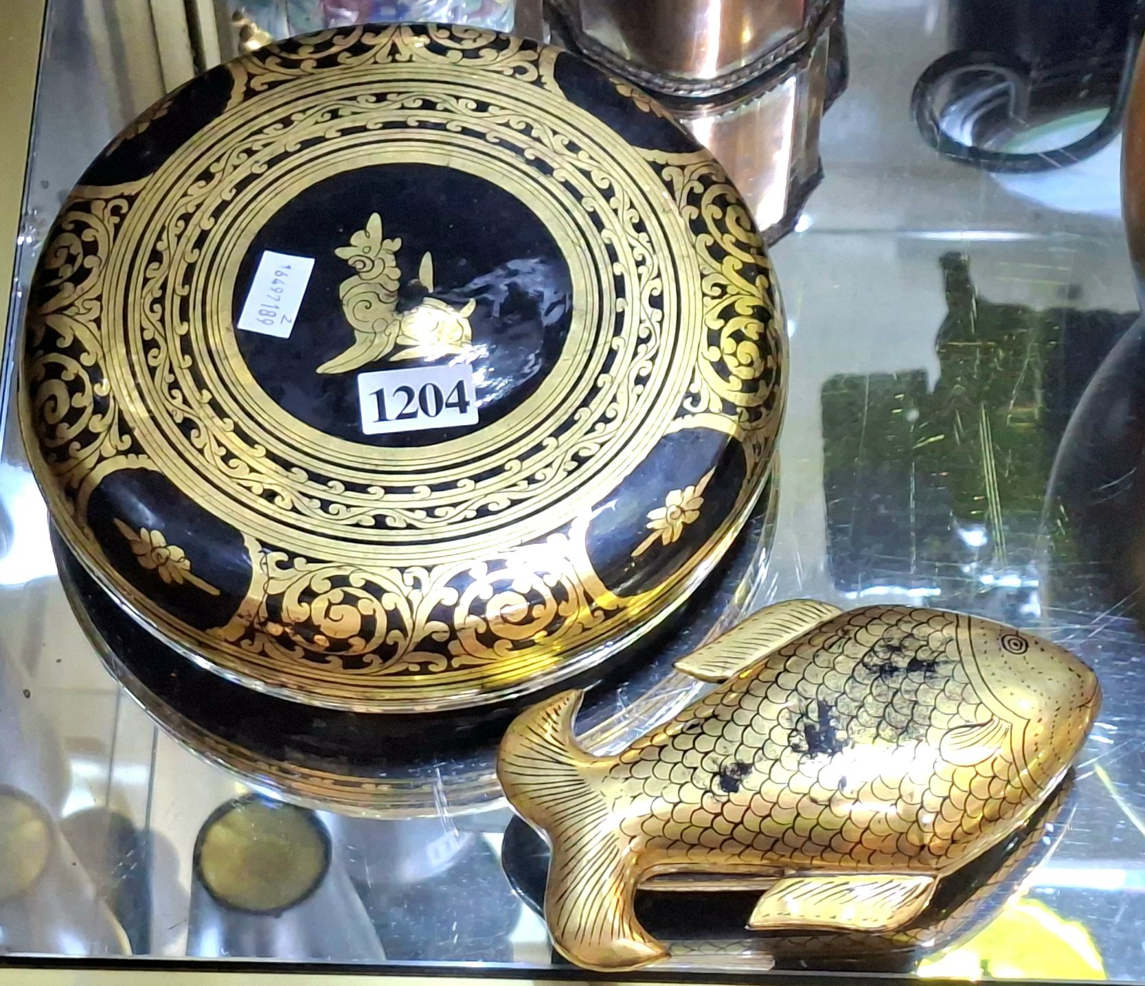 1204 · BURMESE LACQUER BOXES