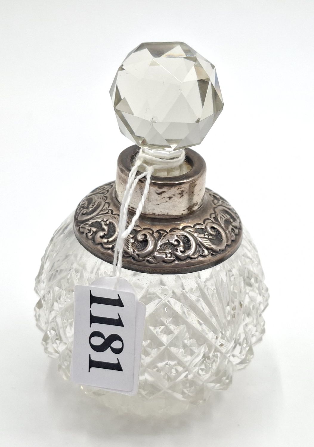 1181 · EDWARDIAN PERFUME BOTTLE