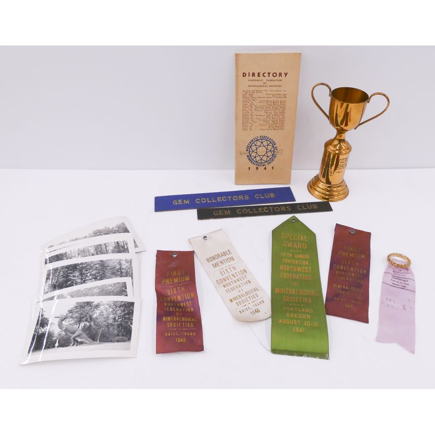 Box Gem Collector's Club Ephemera & Hobby Trophy