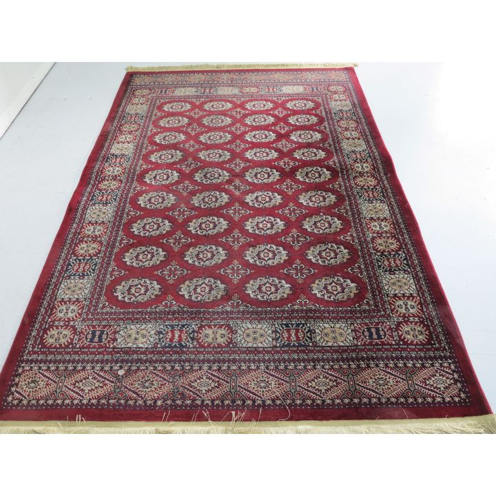 MACHINE MADE RUG
