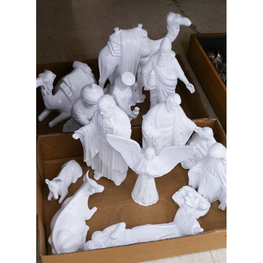 2 Boxes Ceramic Nativity Set