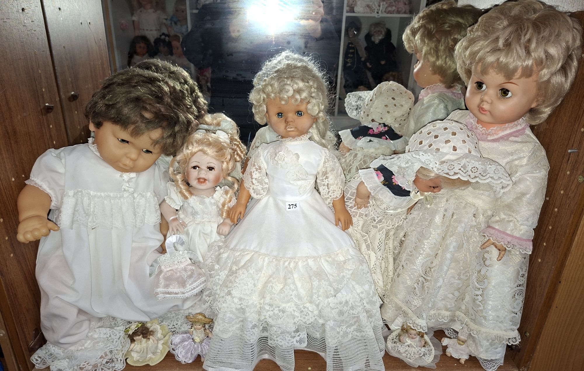 275 · ASSORTED DOLLS