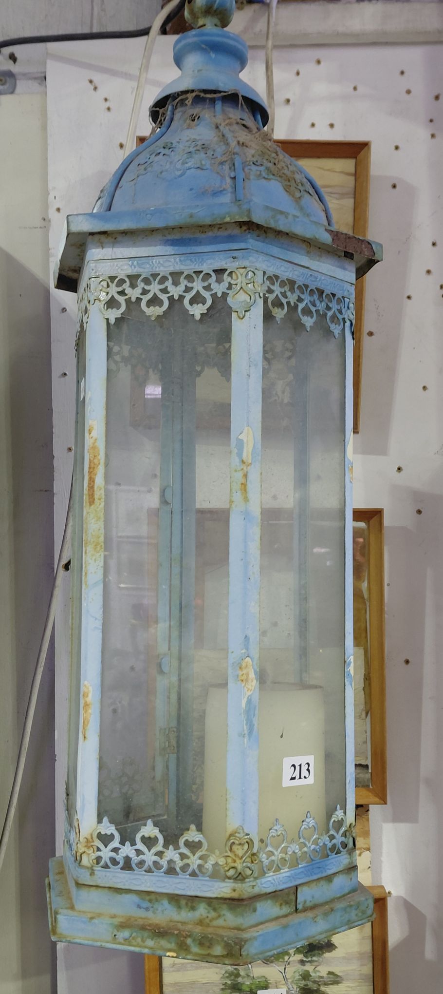 213 · MOROCCAN STYLE LANTERN
