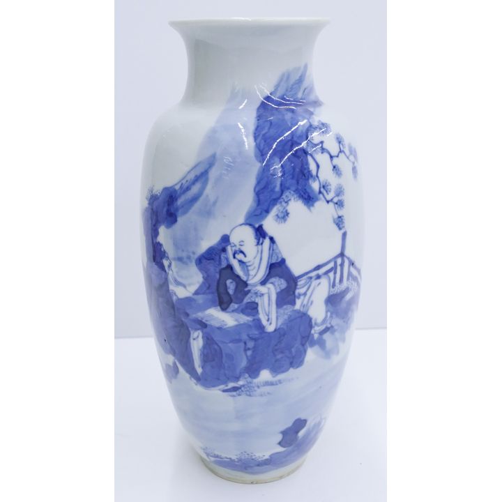 Chinese Qing Blue & White Scholar Vase