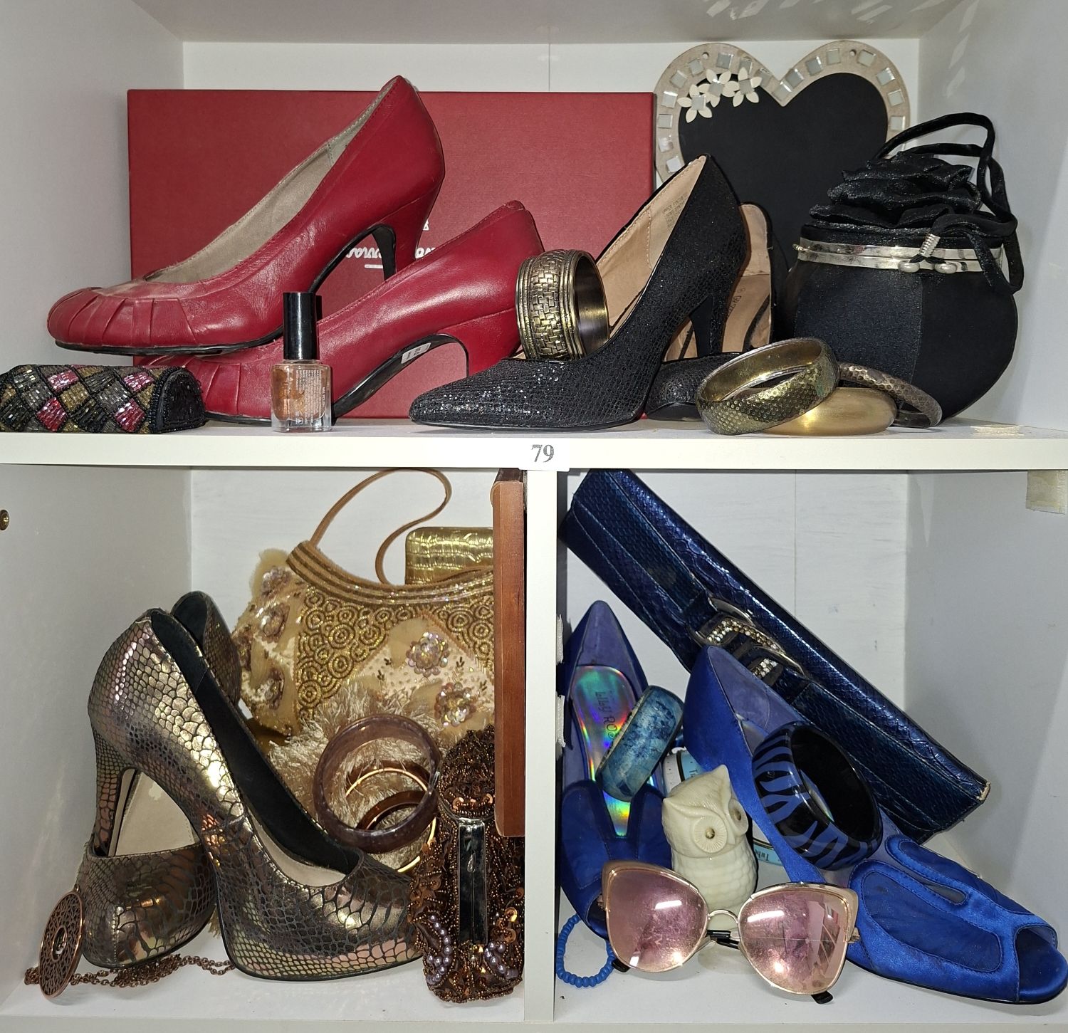LADIES FASHION ACCESSORIES