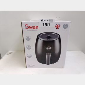 SWAN 2-5 LITRE AIR FRYER WITH NONSTICK FRYING BASKET AND REMOVABLE DRAWER.
