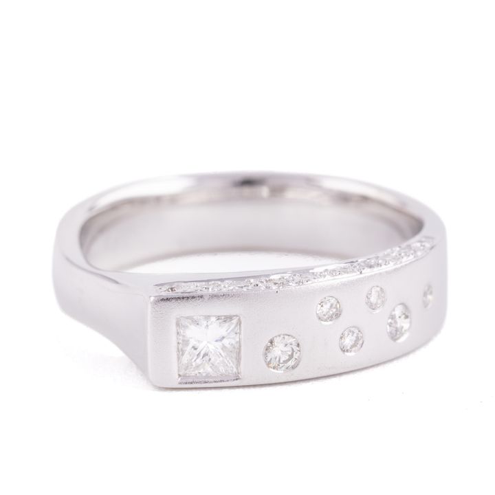 0.25 Carat Diamond Ring 18ct