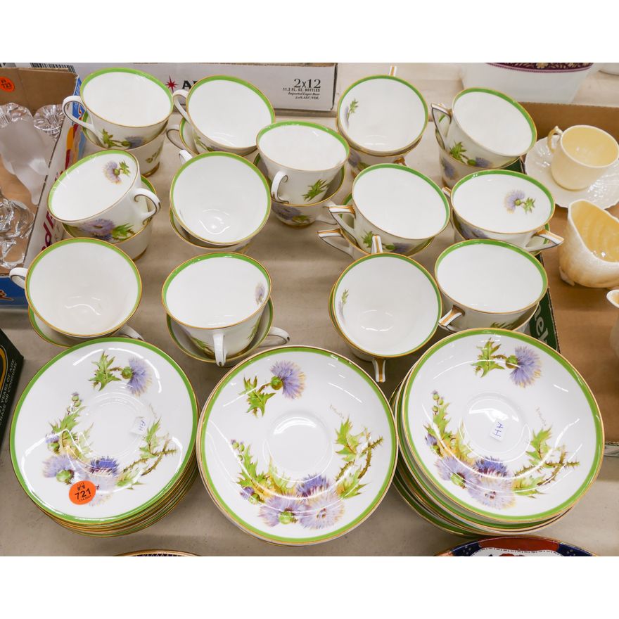 26pc Doulton Glamis Thistle Pattern Cup Saucers
