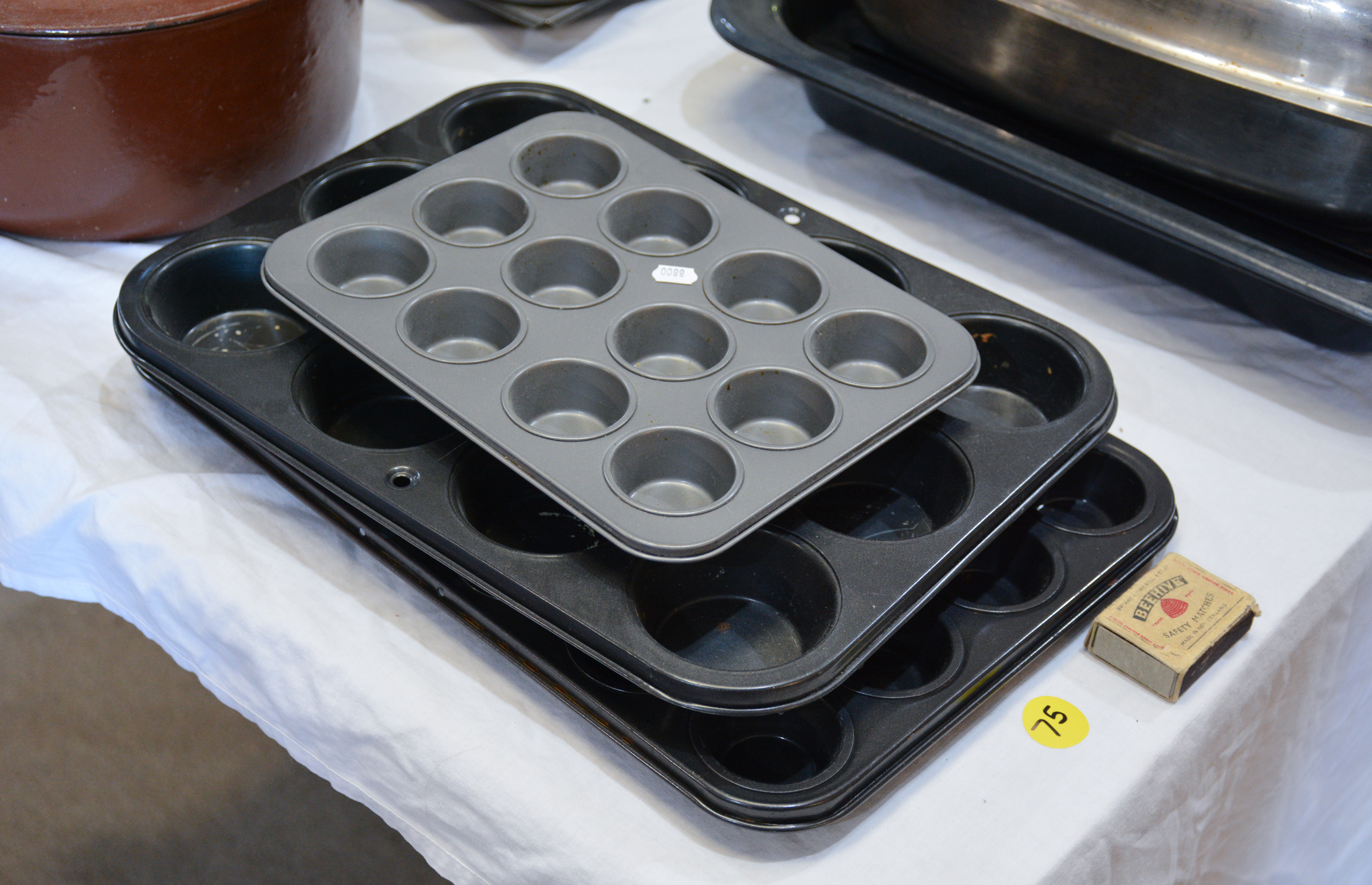 Baking Trays x 3 — NZ auction result