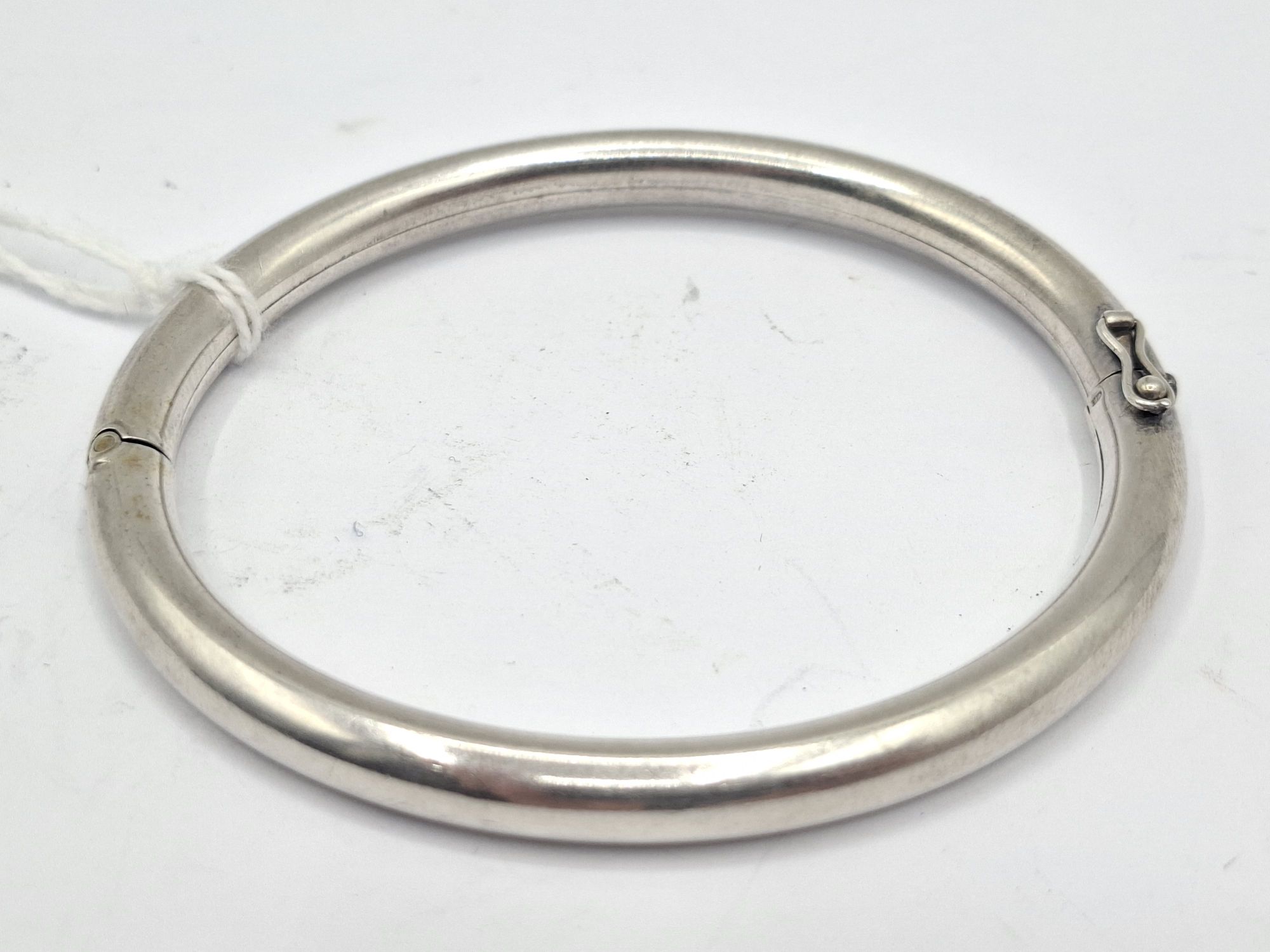 835 Silver Hinged Bangle